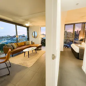 On Connor Australia